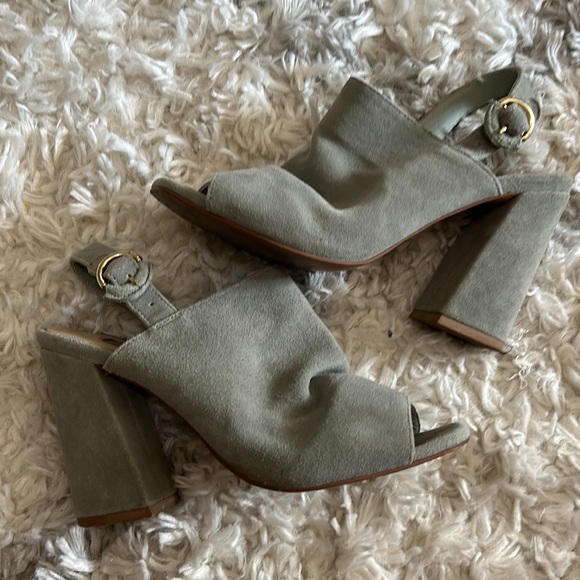 Chinese laundry platform heels light green size 6 sued - Picture 4 of 5